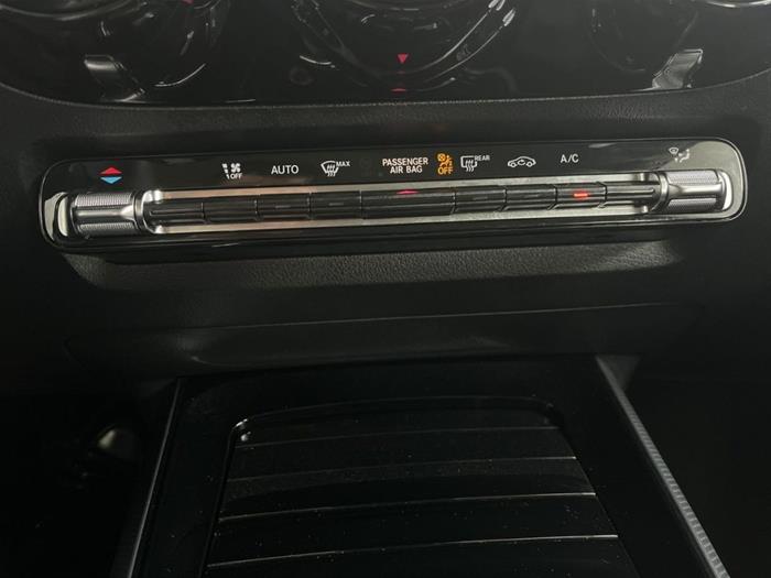 AutoSilver - MERCEDES-BENZ GLA 180 | ID 42782