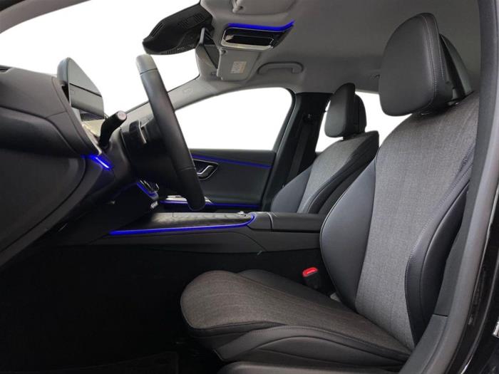 AutoSilver - MERCEDES-BENZ E 200 | ID 42805