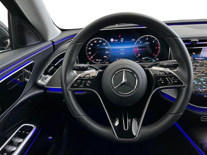 AutoSilver - MERCEDES-BENZ E 200 | ID 42805