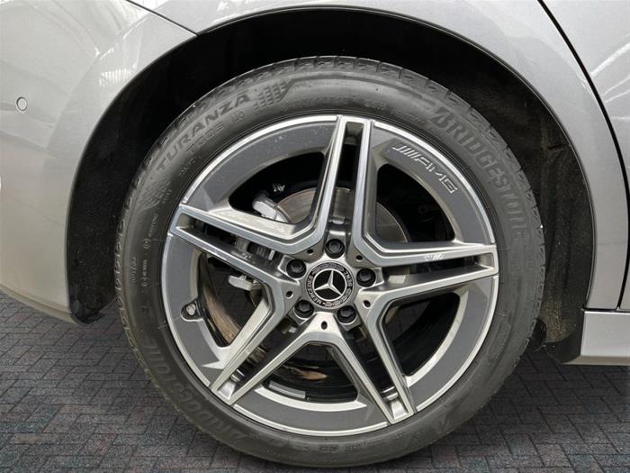 AutoSilver - MERCEDES-BENZ B 180 | ID 42885