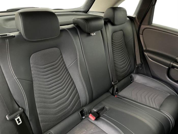 AutoSilver - MERCEDES-BENZ B 180 | ID 42890