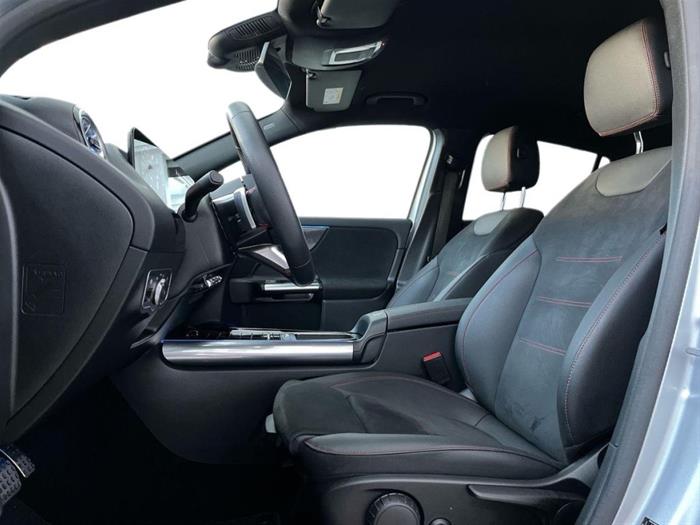 AutoSilver - MERCEDES-BENZ GLA 180 | ID 42934