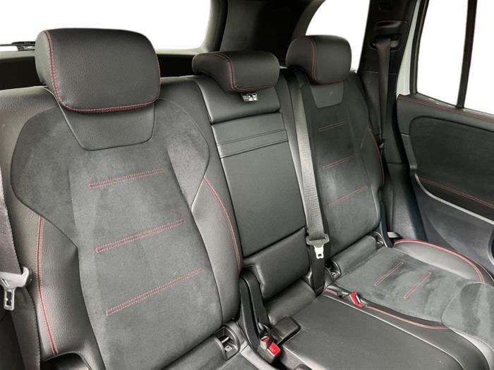 AutoSilver - MERCEDES-BENZ GLB 200 | ID 42937