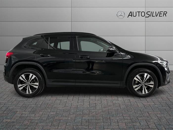 AutoSilver - MERCEDES-BENZ GLA 180 | ID 42939