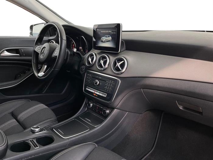 AutoSilver - MERCEDES-BENZ CLA 200 | ID 43319