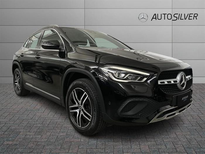AutoSilver - MERCEDES-BENZ GLA 180 | ID 44551