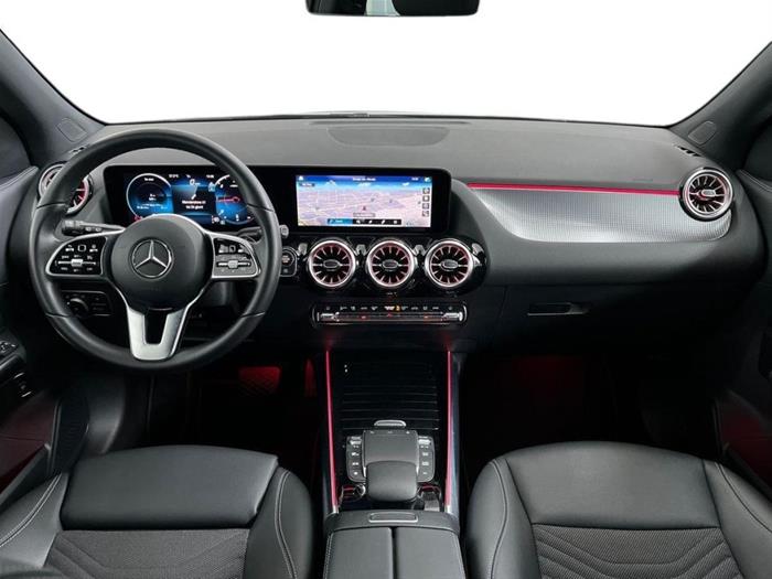 AutoSilver - MERCEDES-BENZ GLA 180 | ID 44551
