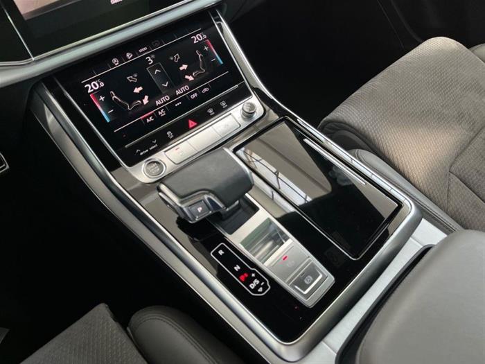 AutoSilver - AUDI Q8 | ID 44893