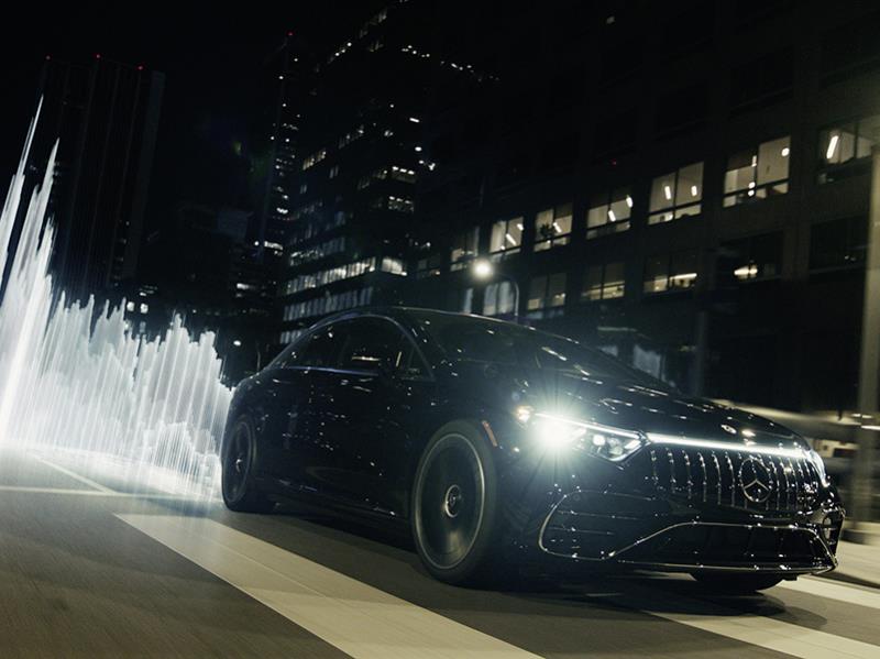slider CES 2024: Mercedes-AMG e will.i.am lanciano l'esperienza immersiva MBUX SOUND DRIVE
